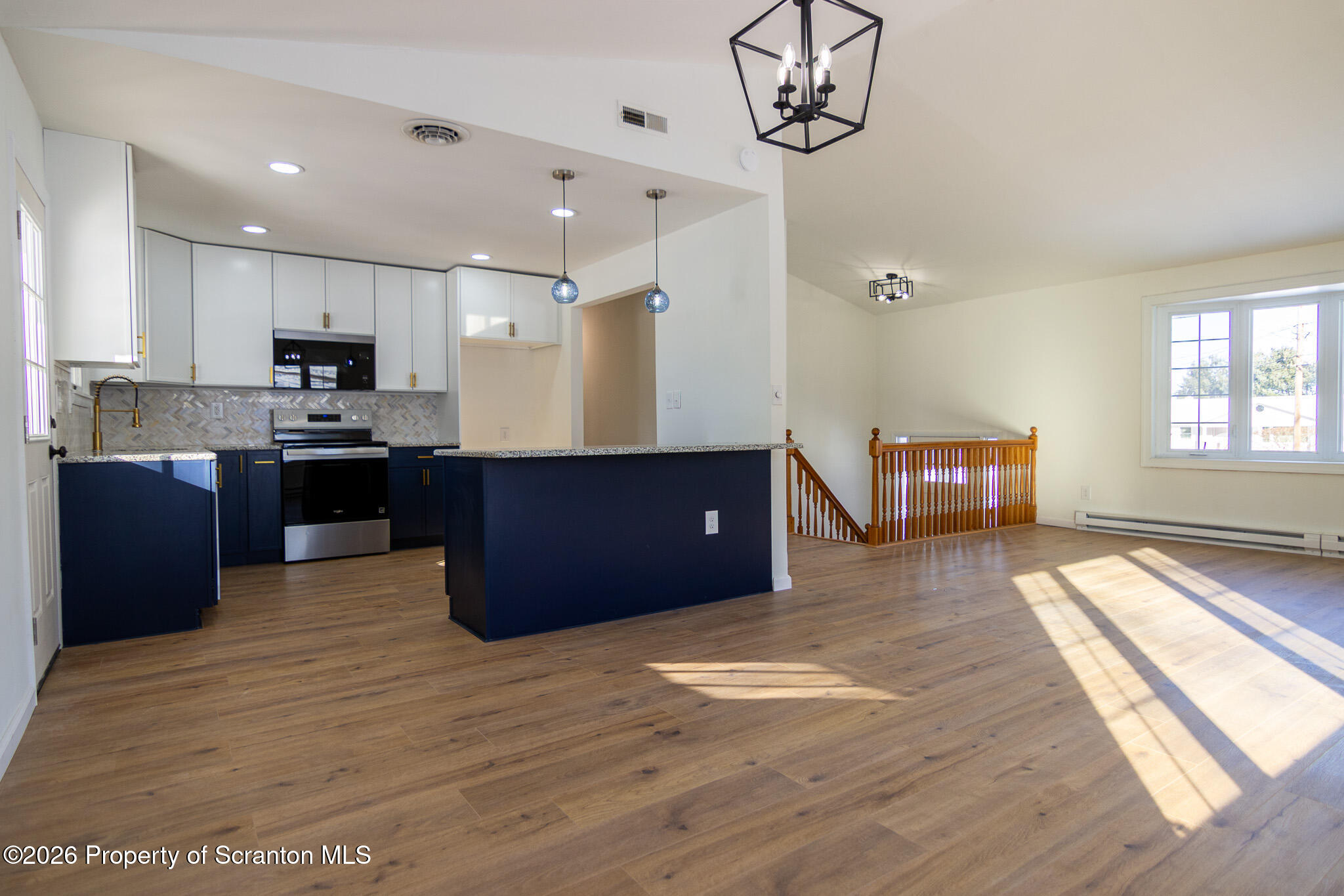 804 Grace Lane Moosic, PA 18507 - Photo 13 of 34 IMG_6872-HDR