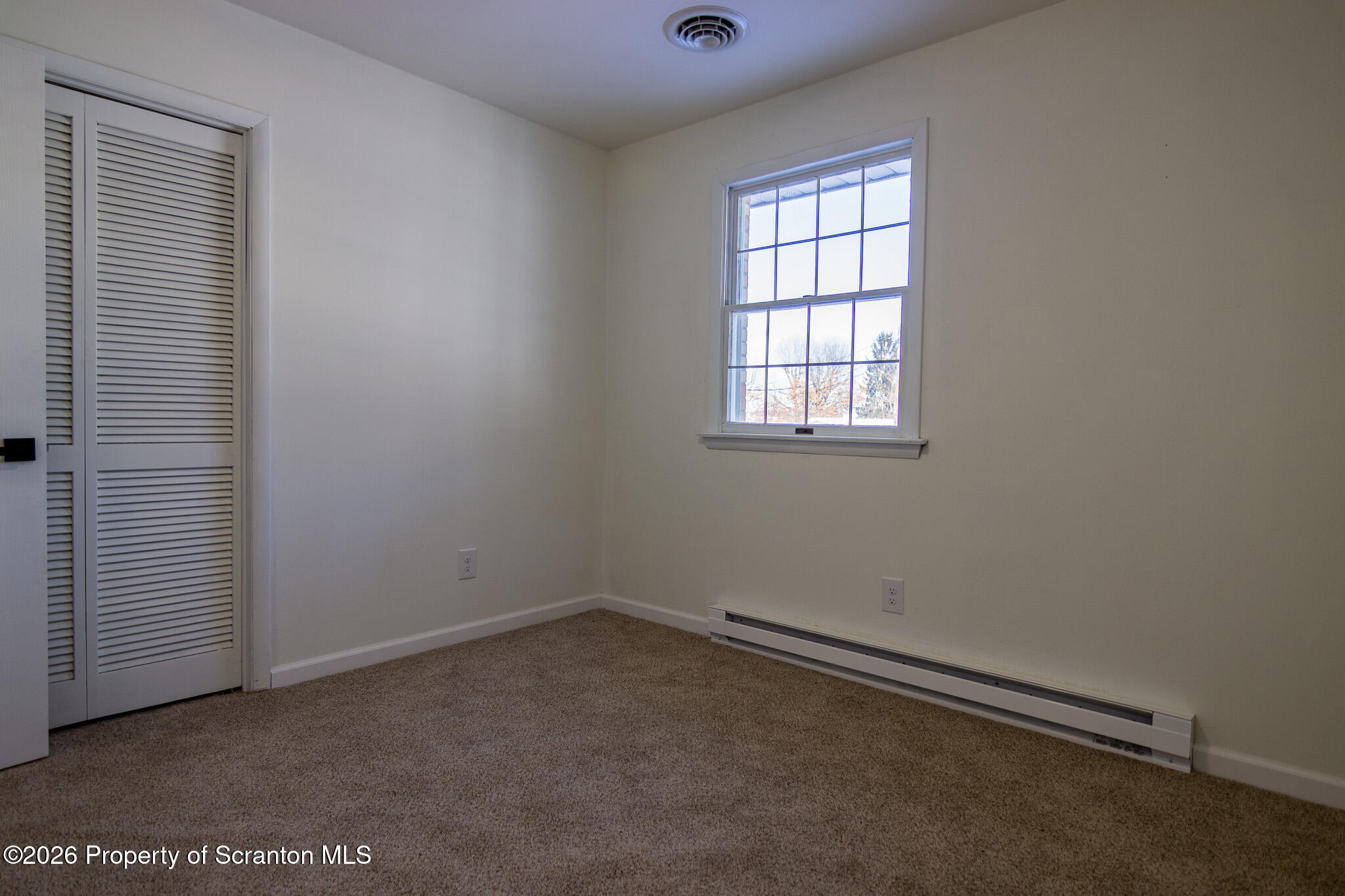 804 Grace Lane Moosic, PA 18507 - Photo 21 of 34 IMG_6908-HDR