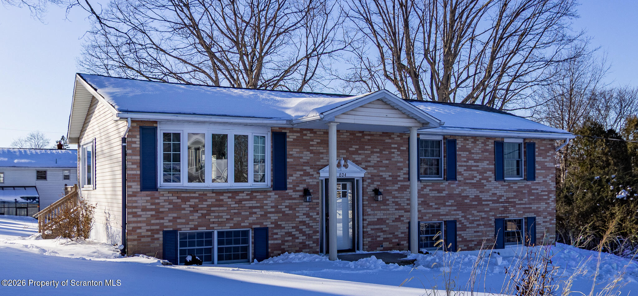 804 Grace Lane Moosic, PA 18507 - Photo 3 of 34 IMG_6999-HDR