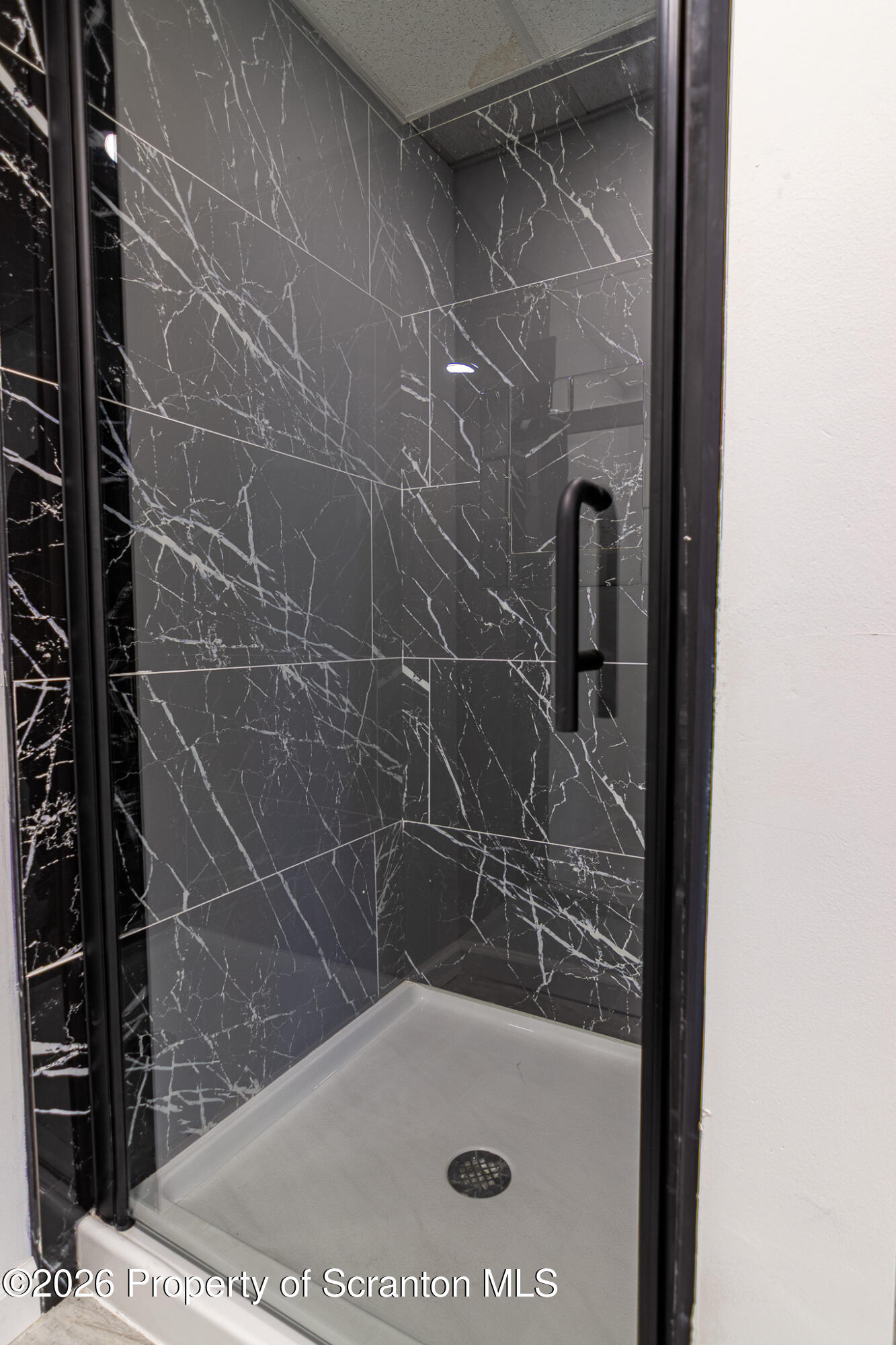 804 Grace Lane Moosic, PA 18507 - Photo 31 of 34 a bathroom with a shower