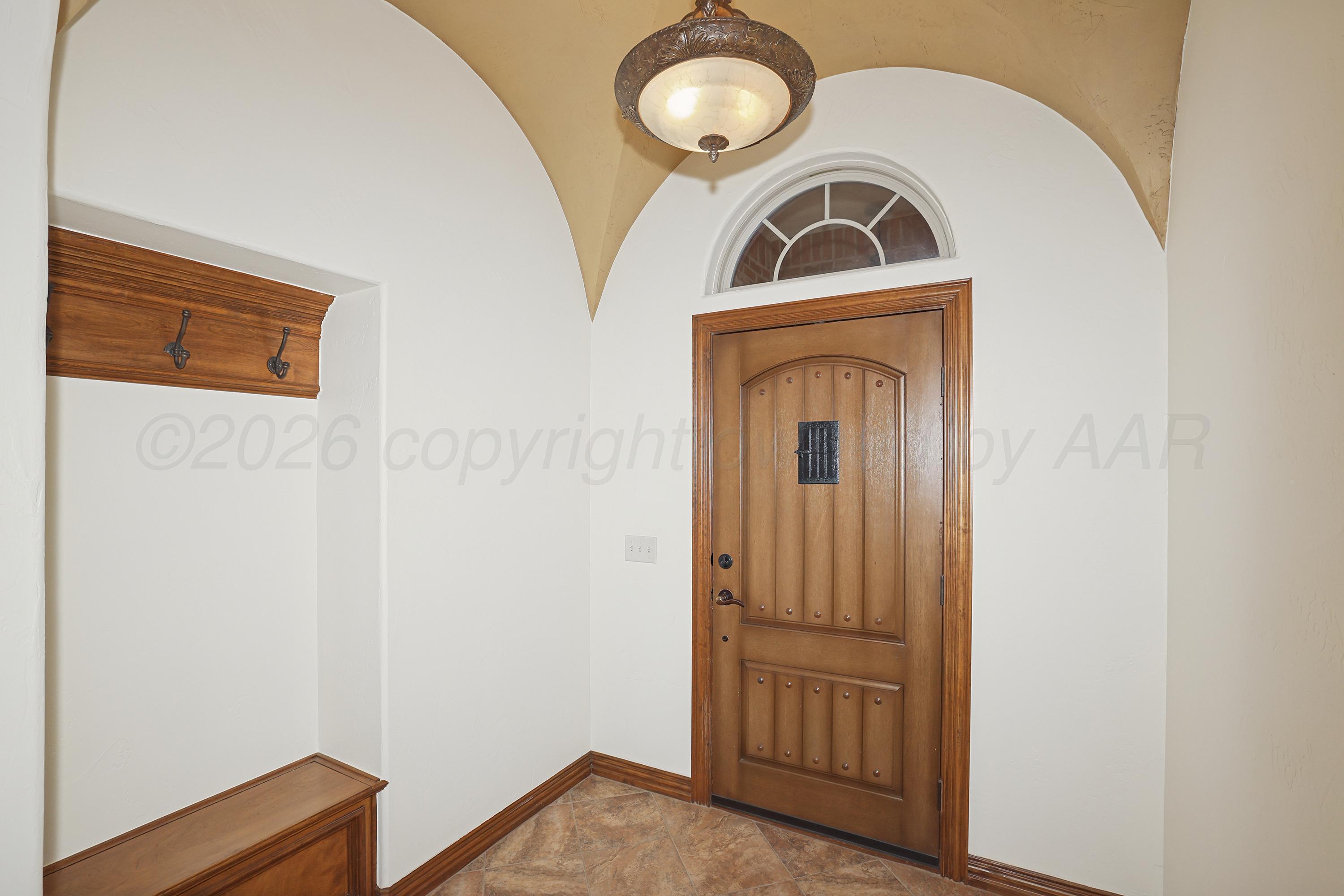 7003 Thunder Road Amarillo, TX 79119 - Photo 14 of 35 3-Entry