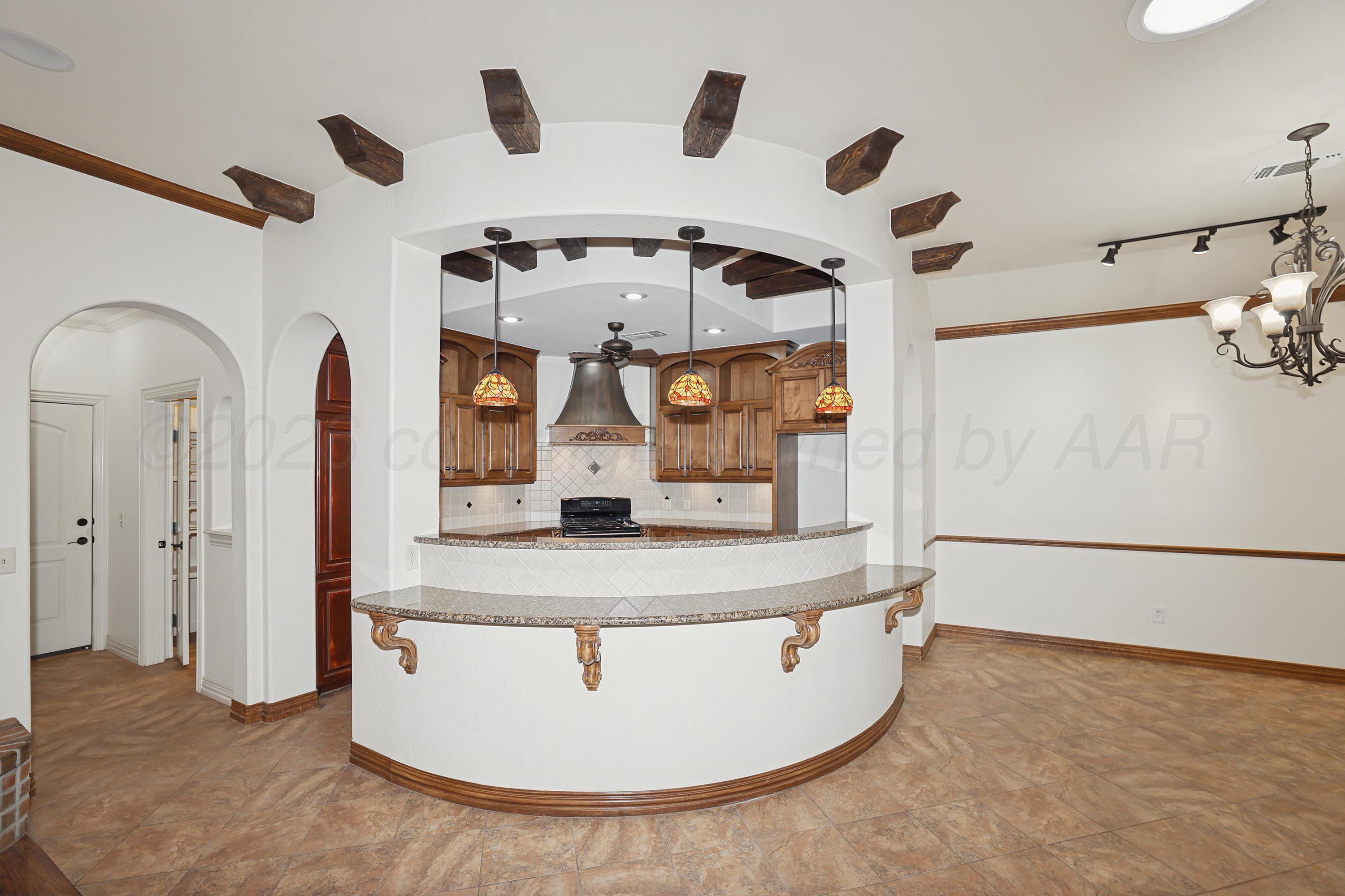 7003 Thunder Road Amarillo, TX 79119 - Photo 2 of 35 8-Kitchen