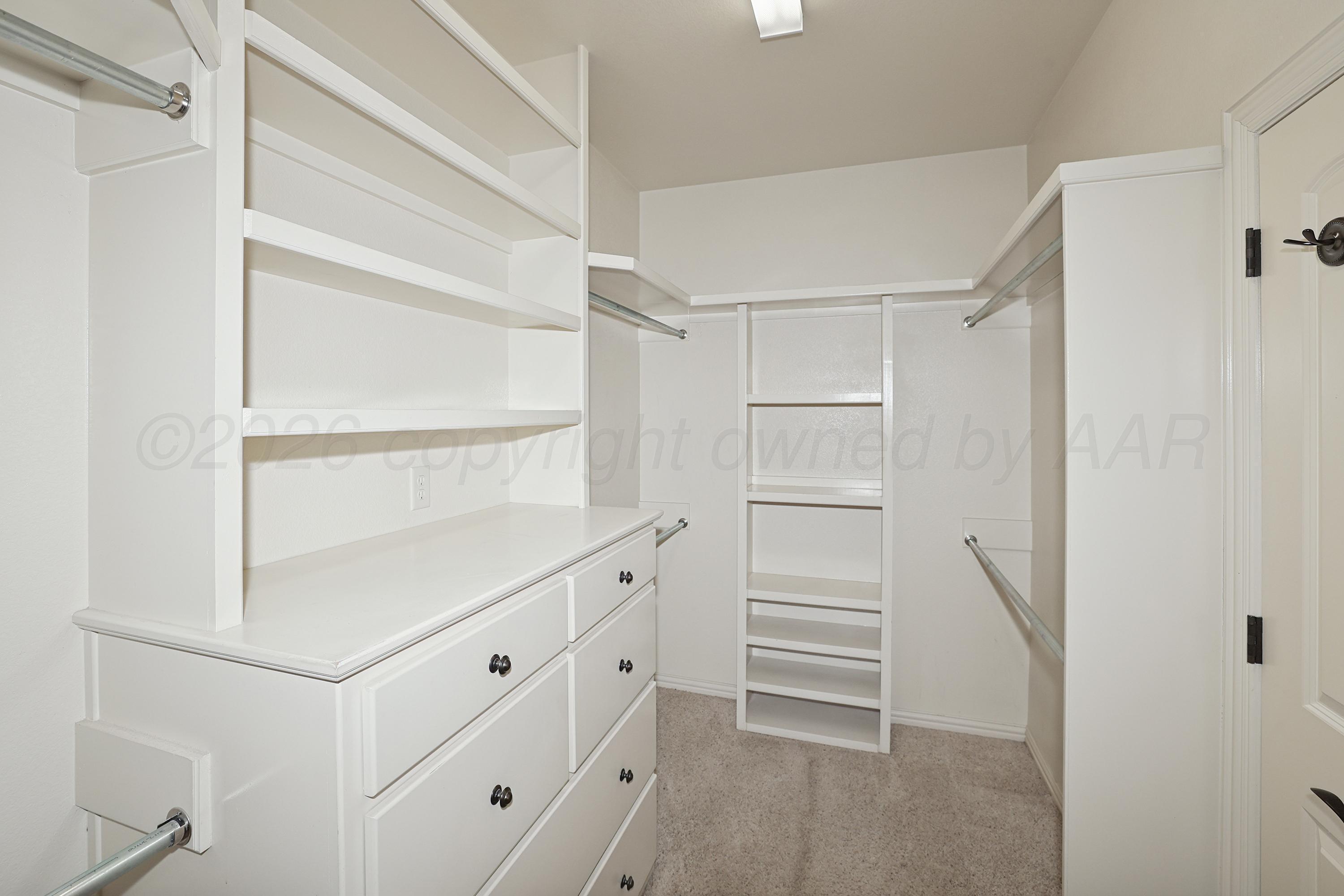 7003 Thunder Road Amarillo, TX 79119 - Photo 26 of 35 19-Primary Closet