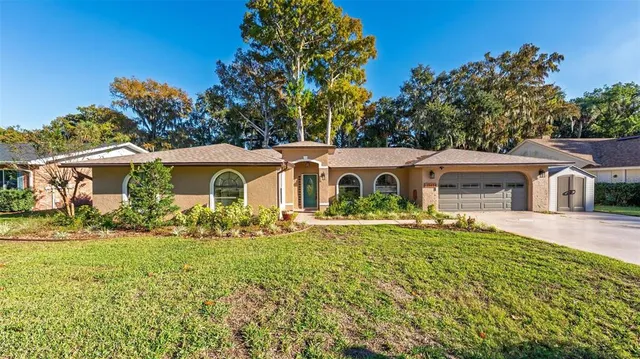 $650,000 | 35624 Cypress Court, Leesburg, FL 34788