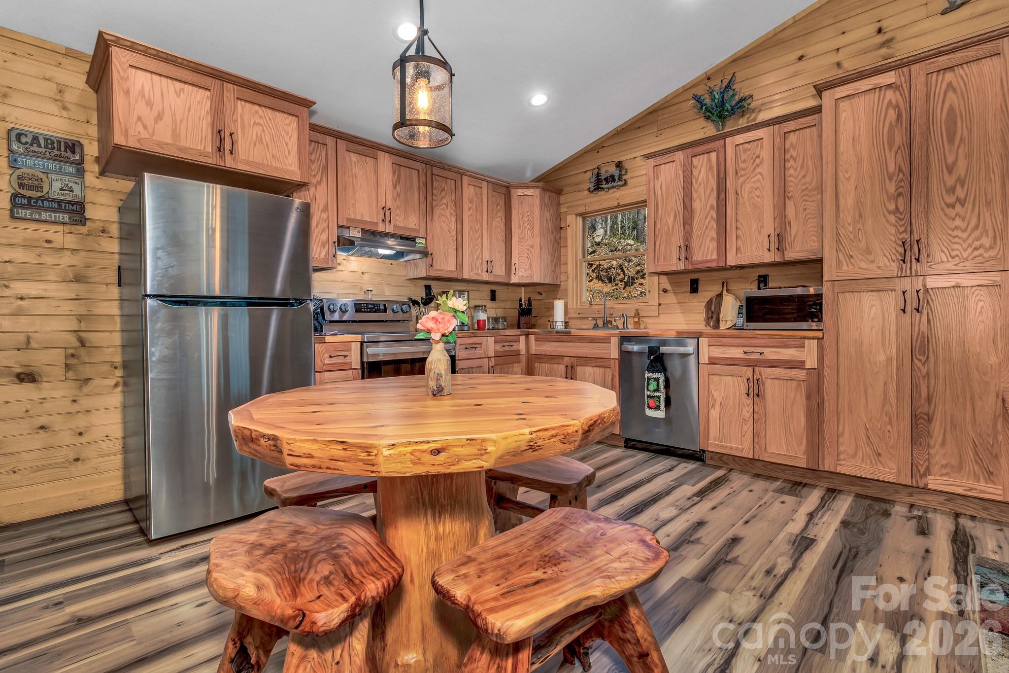 1100 Panther Branch Road Canton, NC 28716 - Photo 26 of 40