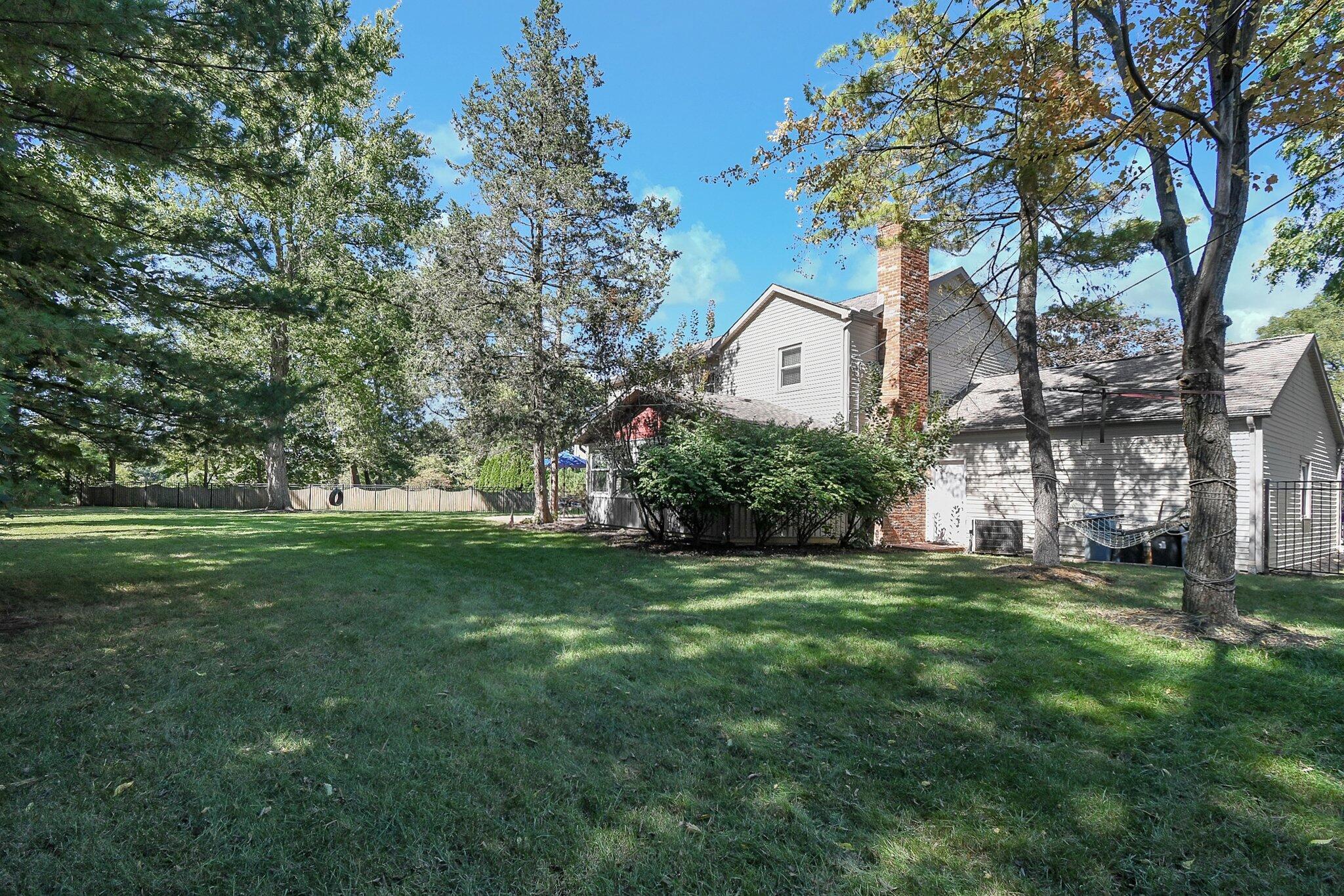 2853 Helston Road Columbus, OH 43220 - Photo 45 of 51