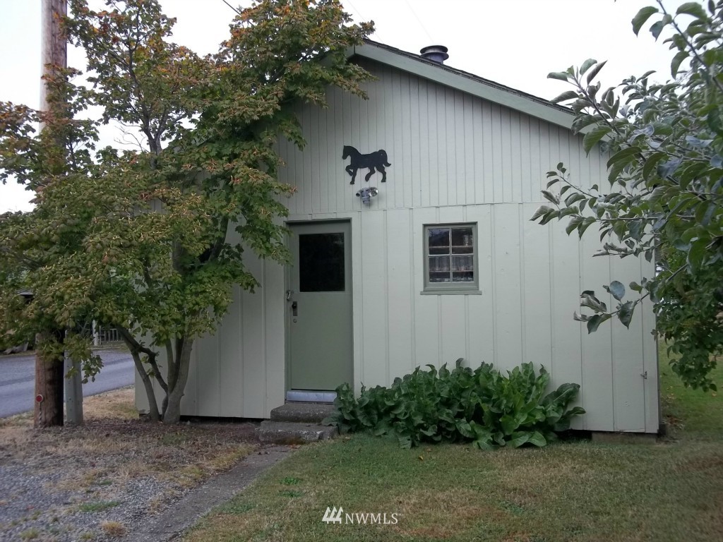 2147 Lummi Shore Road Bellingham, WA 98226 - Photo 14 of 19 Gallery Image 14