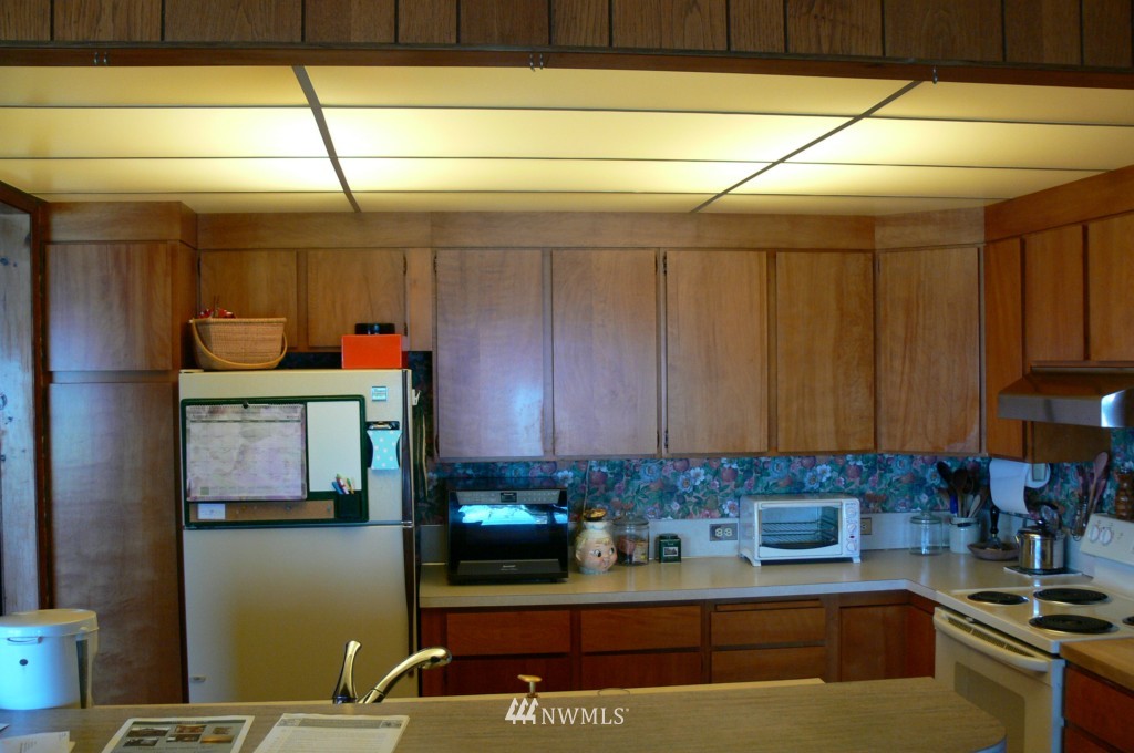 2147 Lummi Shore Road Bellingham, WA 98226 - Photo 8 of 19 Gallery Image 8