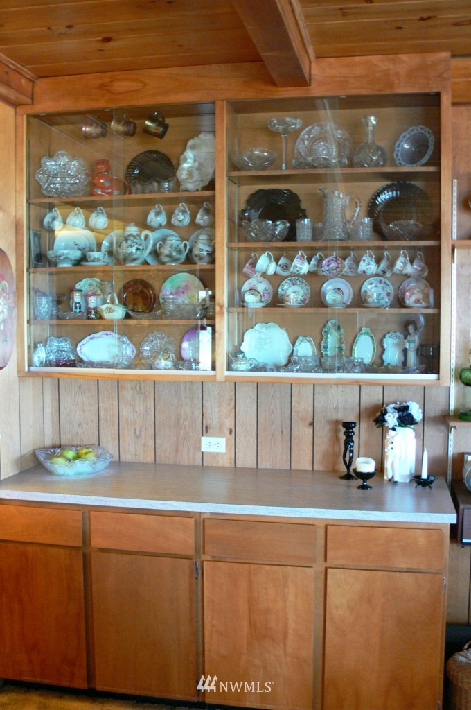 2147 Lummi Shore Road Bellingham, WA 98226 - Photo 9 of 19 Gallery Image 9