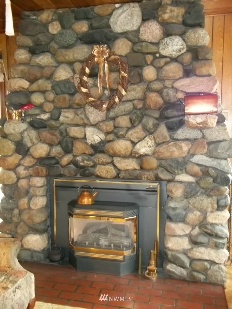 2147 Lummi Shore Road Bellingham, WA 98226 - Photo 10 of 19 Gallery Image 10