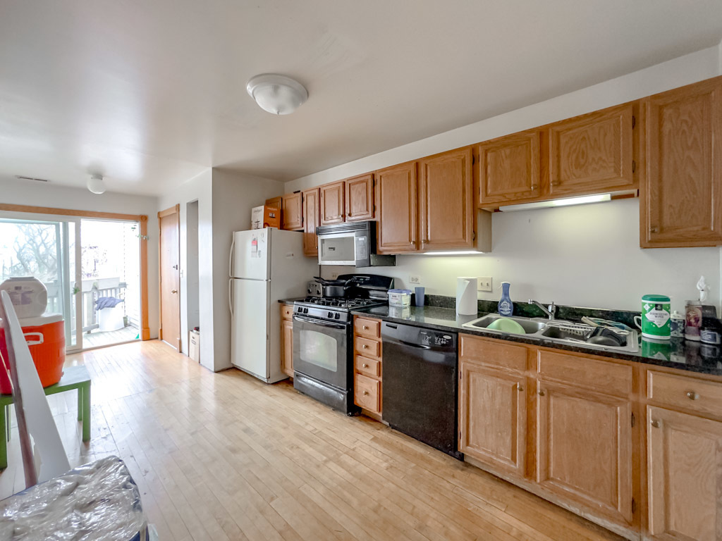 6711 North Sheridan Road, Unit 3N Chicago, IL 60626 - Photo 3 of 22
