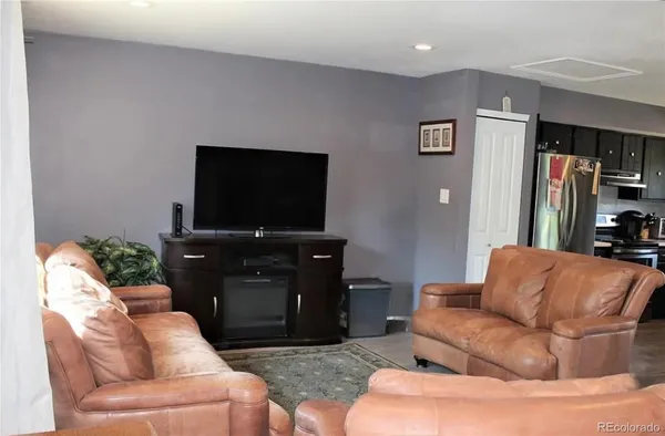$335,000 | 2 Bitterweed Court, Pueblo, CO 81001