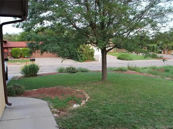 $335,000 | 2 Bitterweed Court, Pueblo, CO 81001