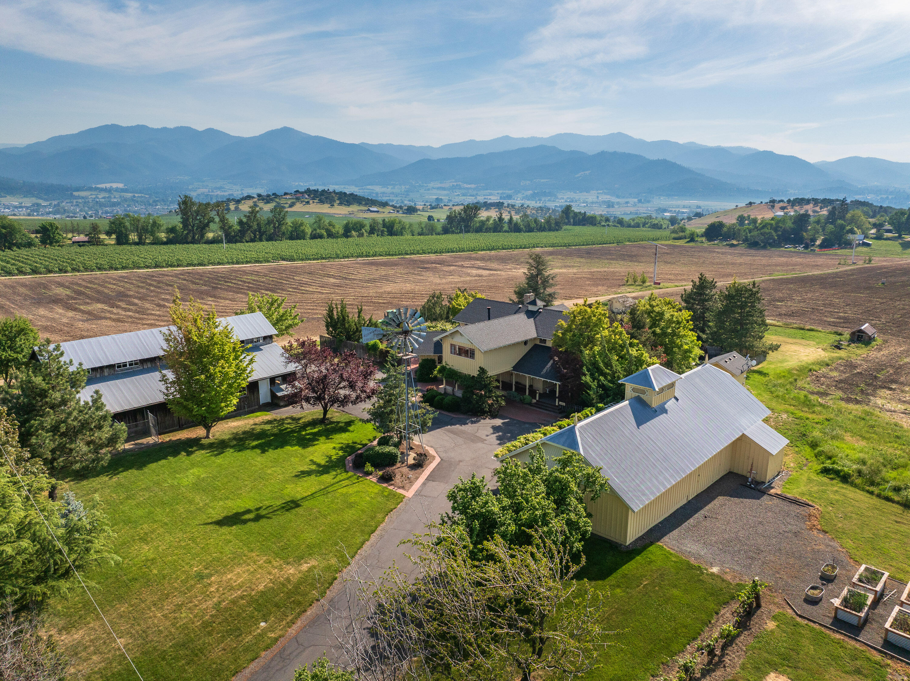 4050 Royal Crest Road Medford, OR 97504 - Photo 49 of 55 Royal Crest50