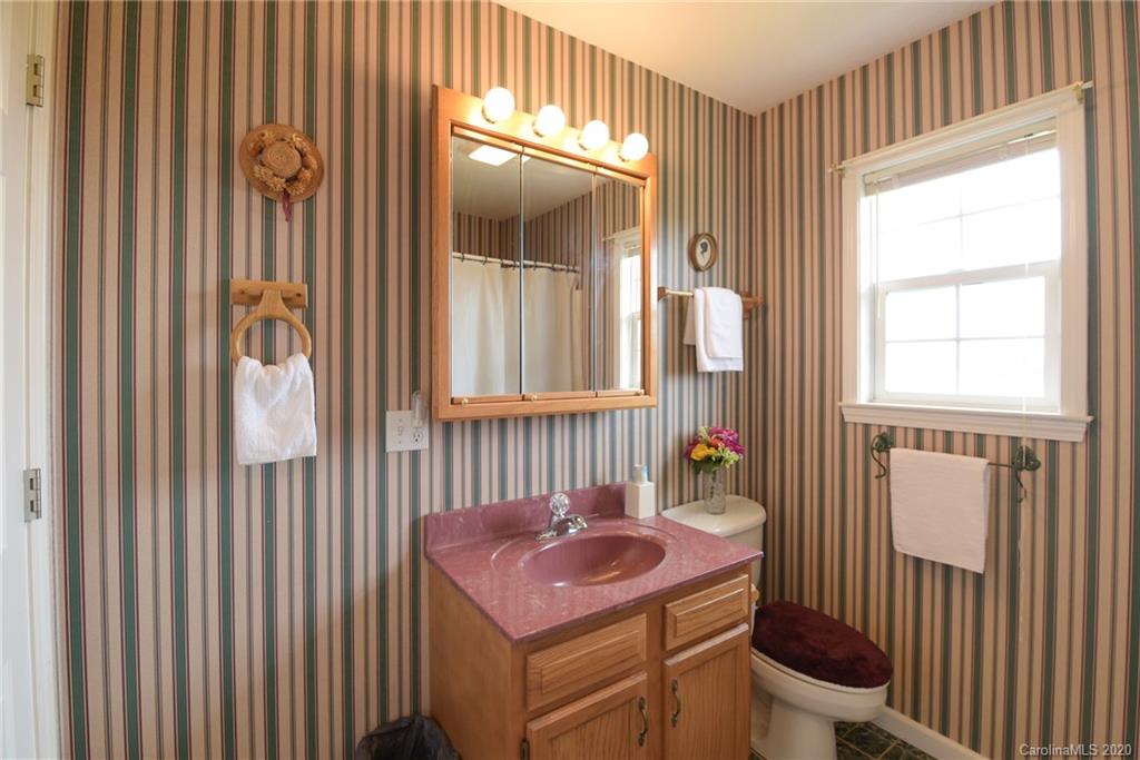 65 Collins Road Marshall, NC 28753 - Photo 41 of 47 Gallery Image 41