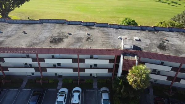 $1,475 | 9820 South Hollybrook Lake Drive, Unit 106, Pembroke Pines, FL 33025