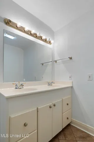 $359,000 | 3831 Tyrone Drive, Jackson, MS 39216