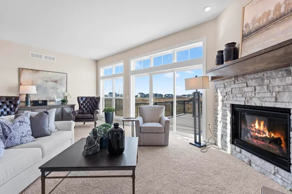 $694,900 | 1380 Prairie Creek Boulevard, Unit 16E, Oconomowoc, WI 53066