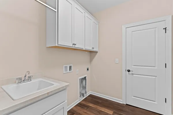 $694,900 | 1380 Prairie Creek Boulevard, Unit 16E, Oconomowoc, WI 53066