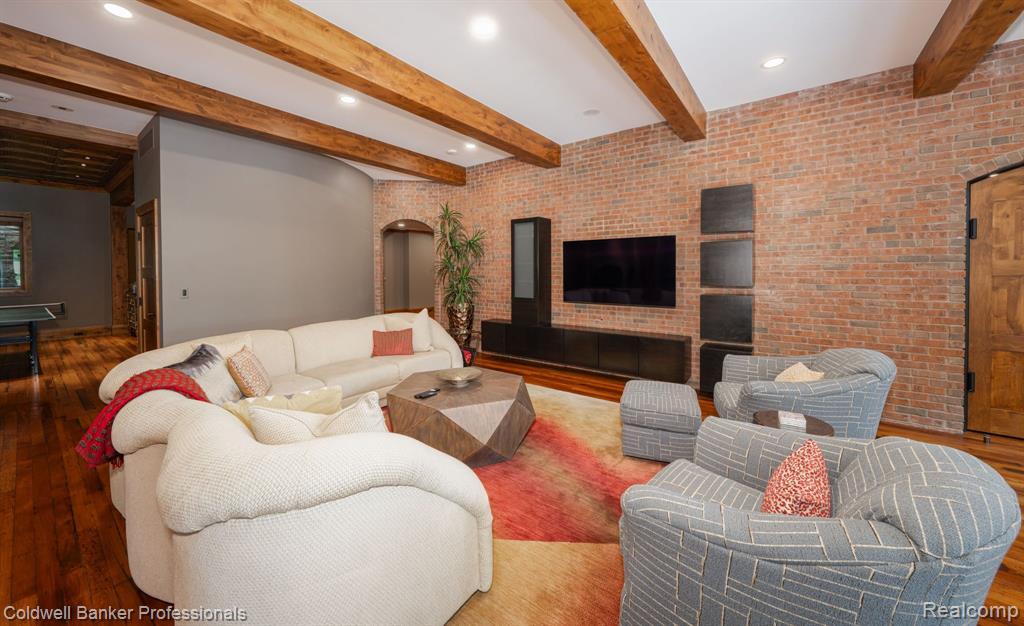 500 7th Street Rochester, MI 48307 - Photo 44 of 60
