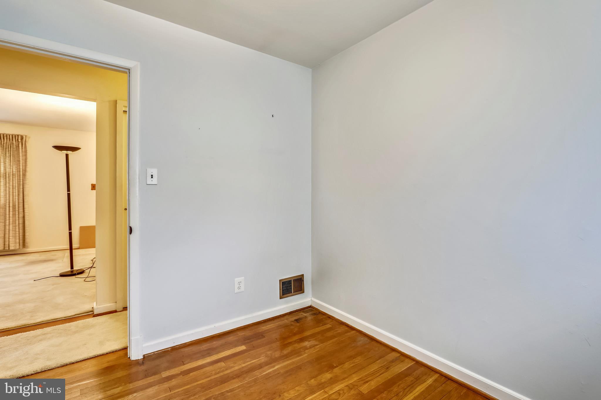 6414 Bells Mill Road Bethesda, MD 20817 - Photo 12 of 30 Gallery Image 12