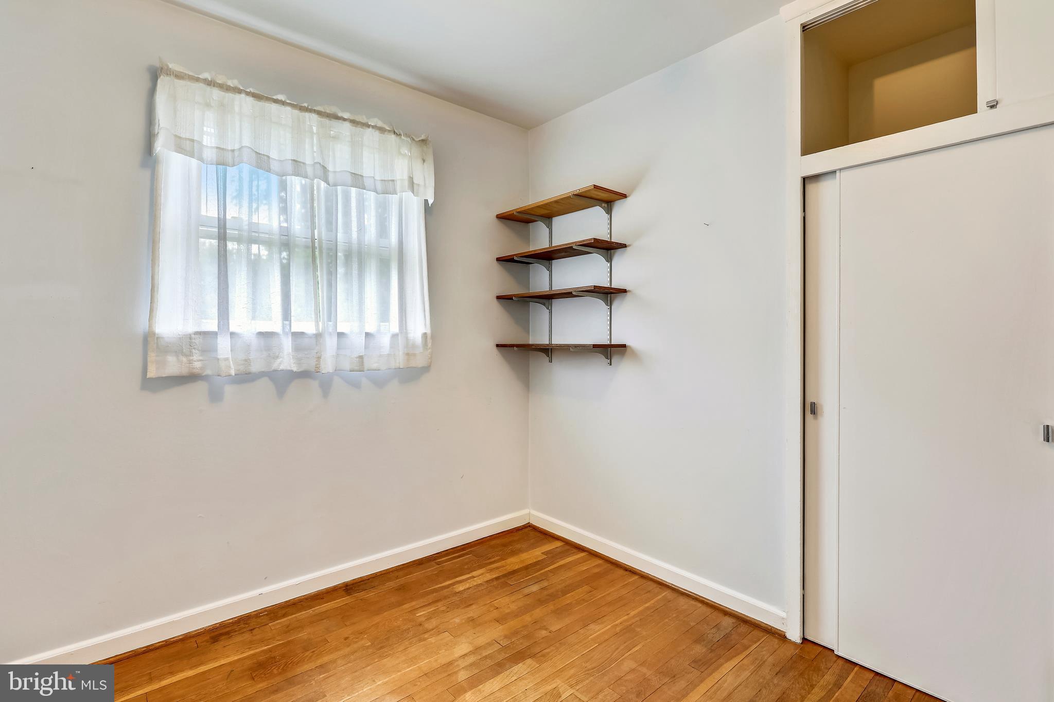6414 Bells Mill Road Bethesda, MD 20817 - Photo 15 of 30 Gallery Image 15