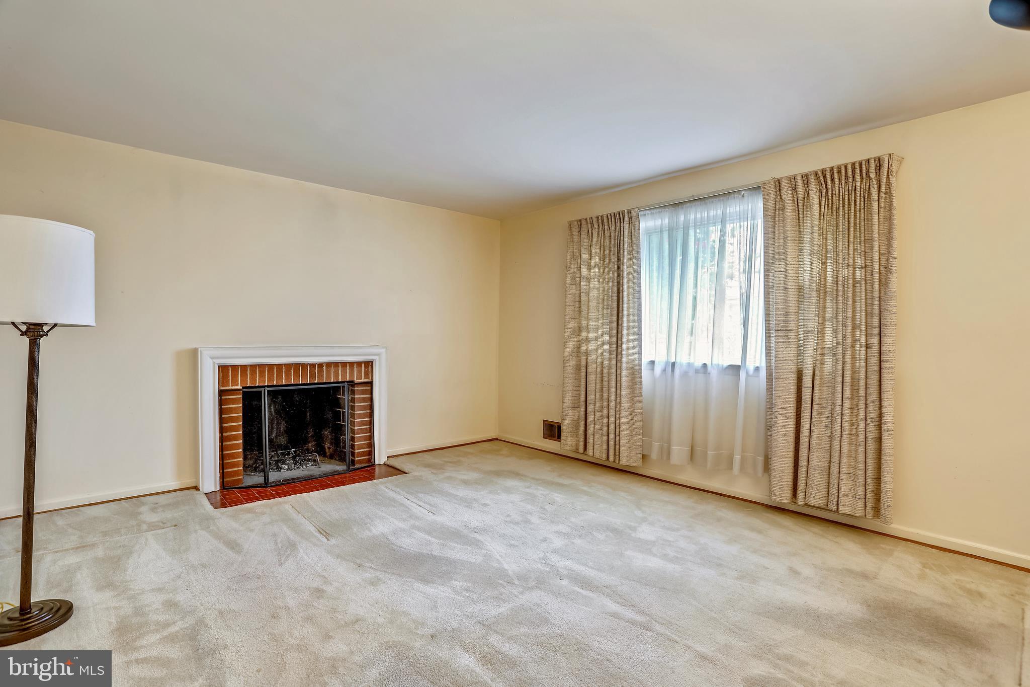 6414 Bells Mill Road Bethesda, MD 20817 - Photo 6 of 30 Gallery Image 6