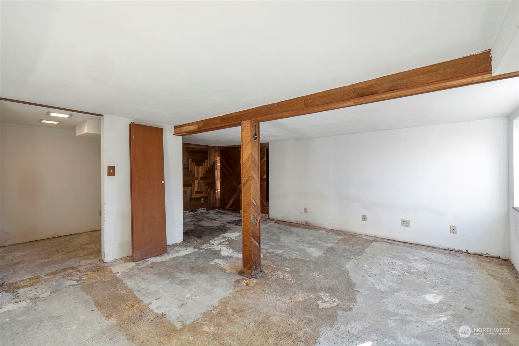 4616 Marine View Place Bremerton, WA 98312 - Photo 23 of 40