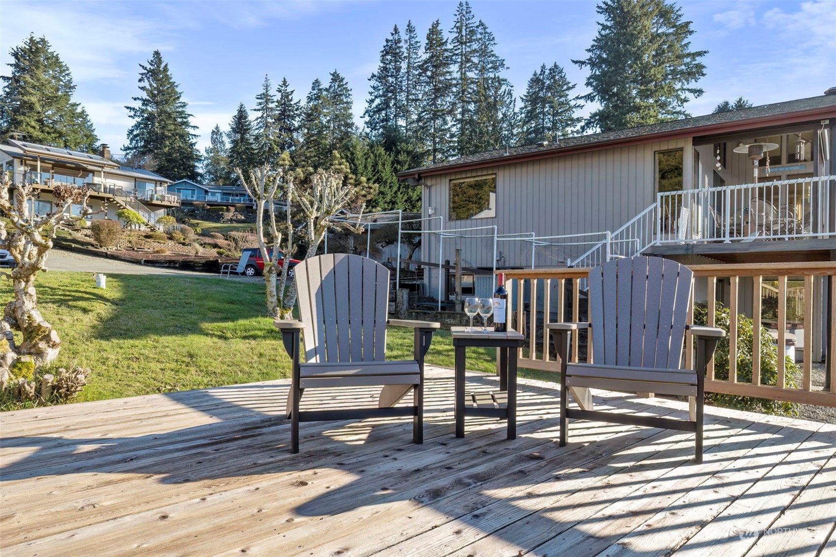 4616 Marine View Place Bremerton, WA 98312 - Photo 33 of 40