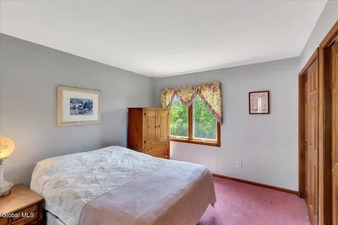 $549,900 | 456 South Kelley Road, Princetown, NY 12306