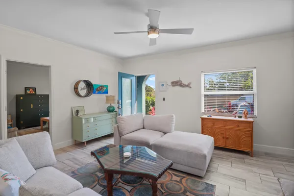 $3,400 | 301 Hawthorne Drive, Lake Park, FL 33403