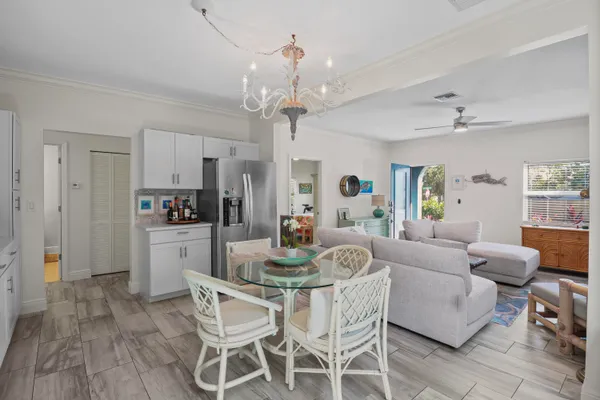 $3,400 | 301 Hawthorne Drive, Lake Park, FL 33403