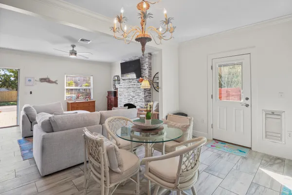 $3,400 | 301 Hawthorne Drive, Lake Park, FL 33403