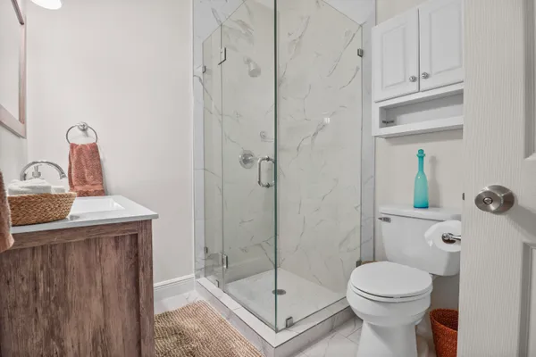 $3,400 | 301 Hawthorne Drive, Lake Park, FL 33403