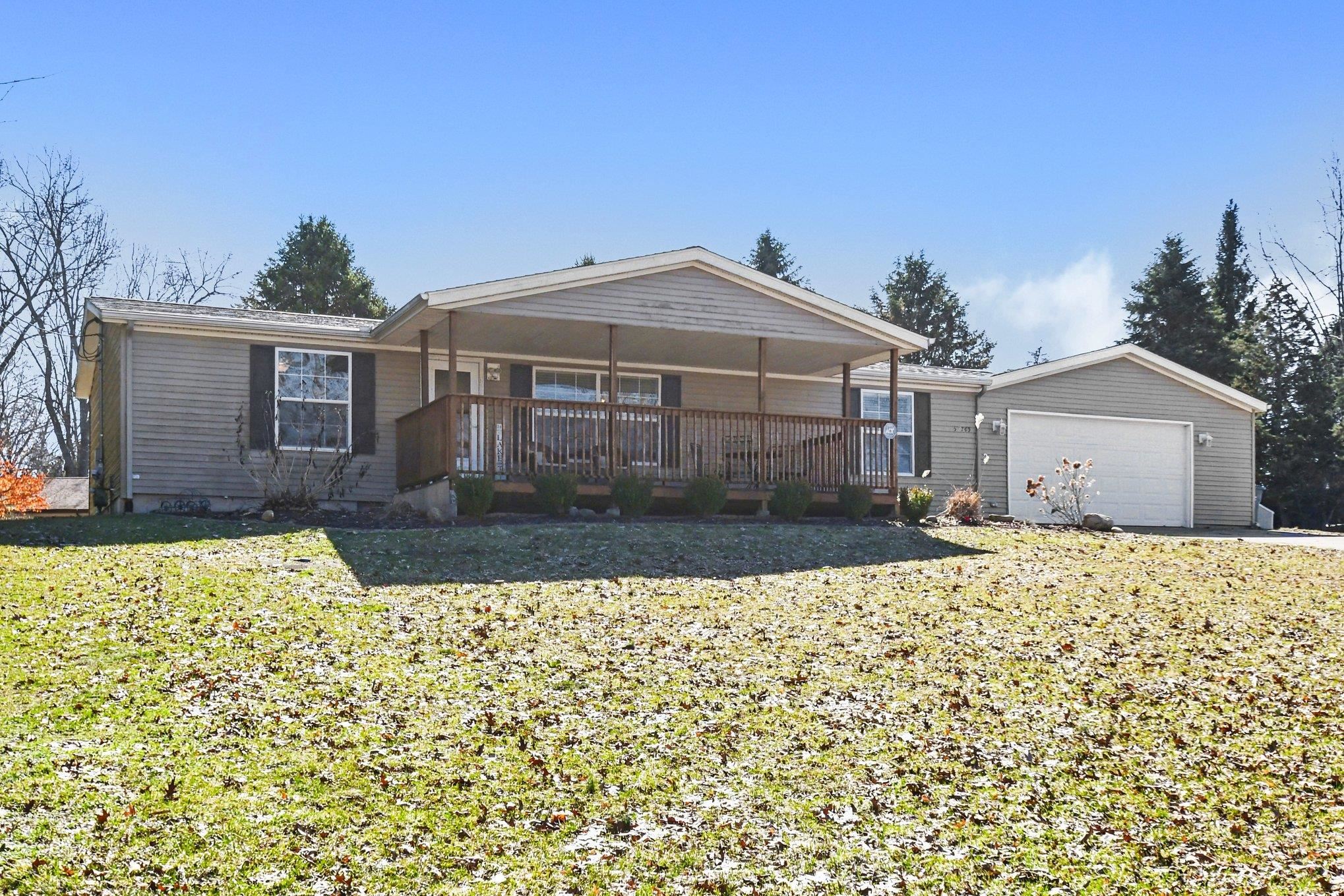 32745 Haley Road Dowagiac, MI 49047 - Photo 2 of 29