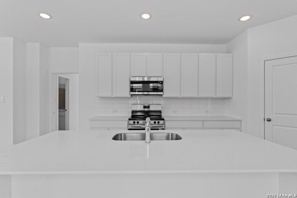 6919 Flores Rd Spring Branch Spring Branch, TX 78070 - Photo 9 of 29 Gallery Image 9