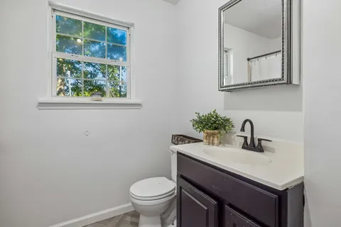 $219,900 | Undisclosed Address, Lafayette, TN 37083
