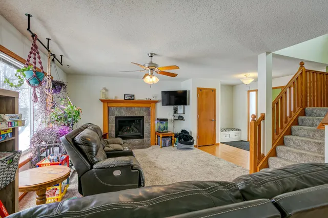 $374,900 | 1586 Mallard Avenue, Baldwin, WI 54002