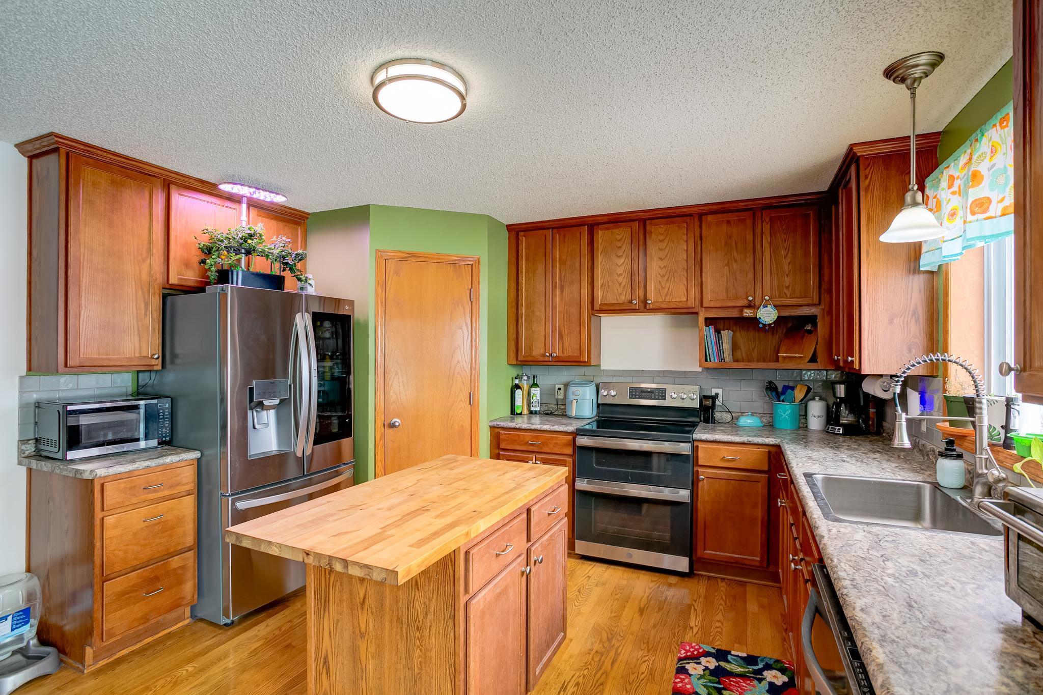 1586 Mallard Avenue Baldwin, WI 54002 - Photo 10 of 30