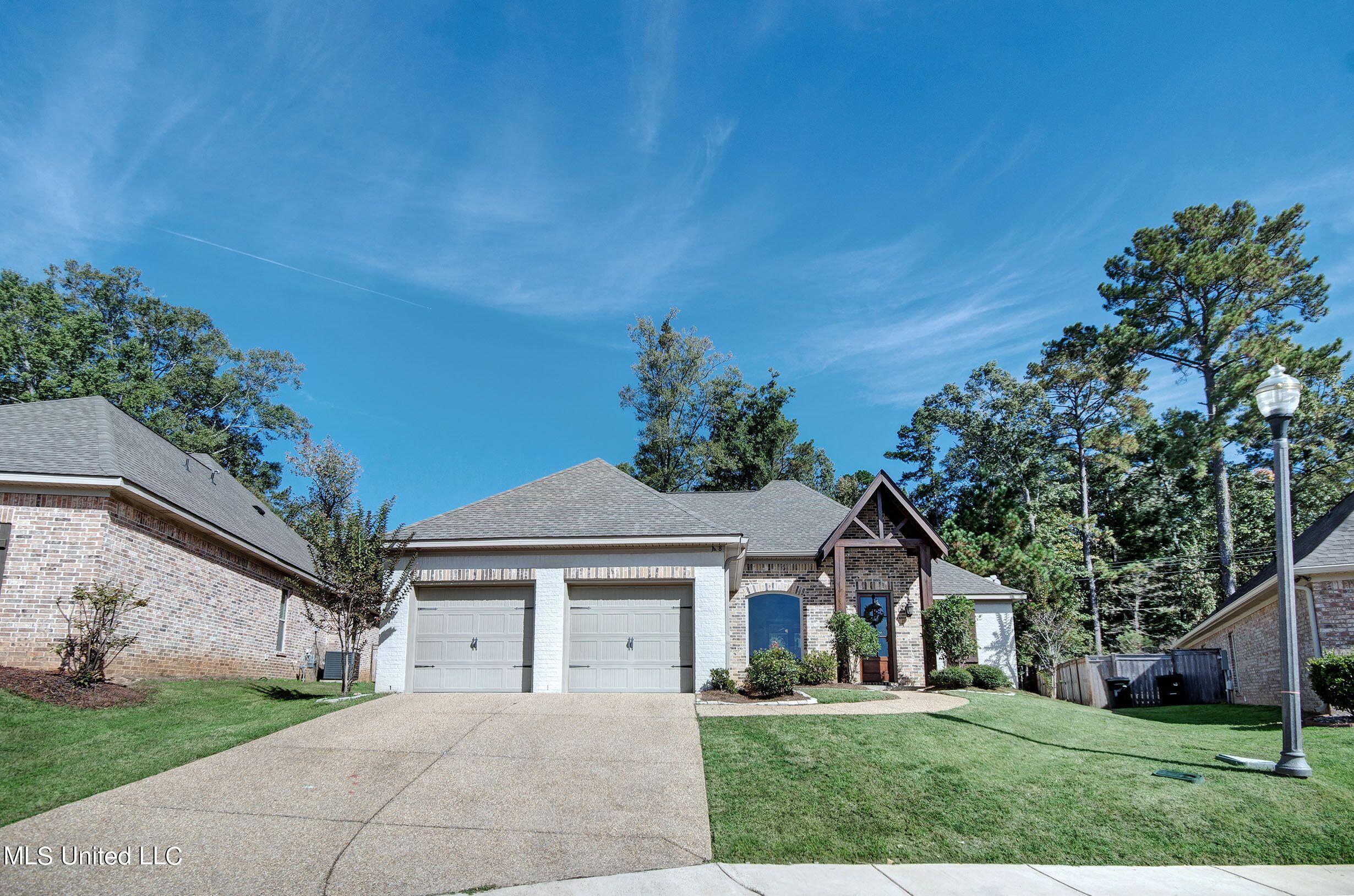 148 Provonce Park Brandon, MS 39042 - Photo 2 of 20 148 Provonce Park front 2