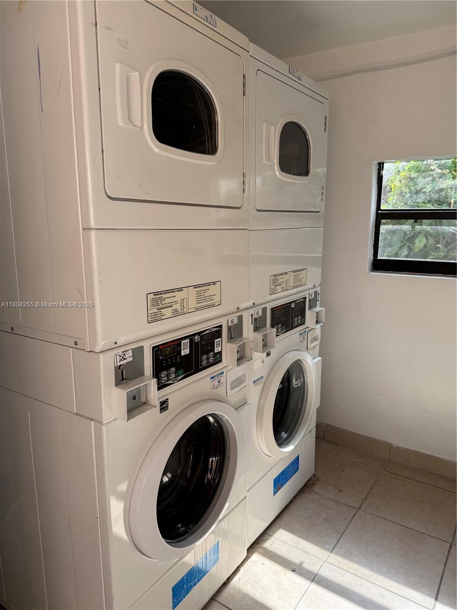 2445 Southwest 18th Street Miami, FL 33145 - Photo 7 of 10