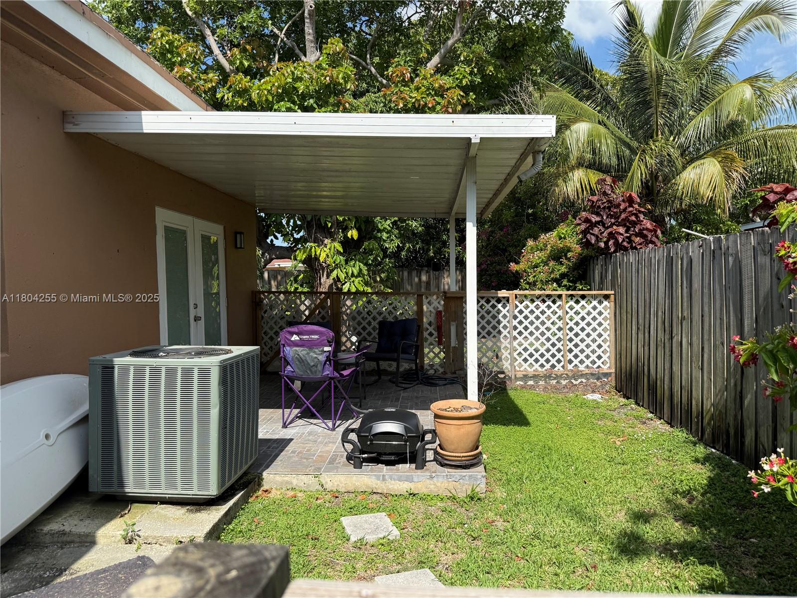 2445 Southwest 18th Street Miami, FL 33145 - Photo 9 of 10