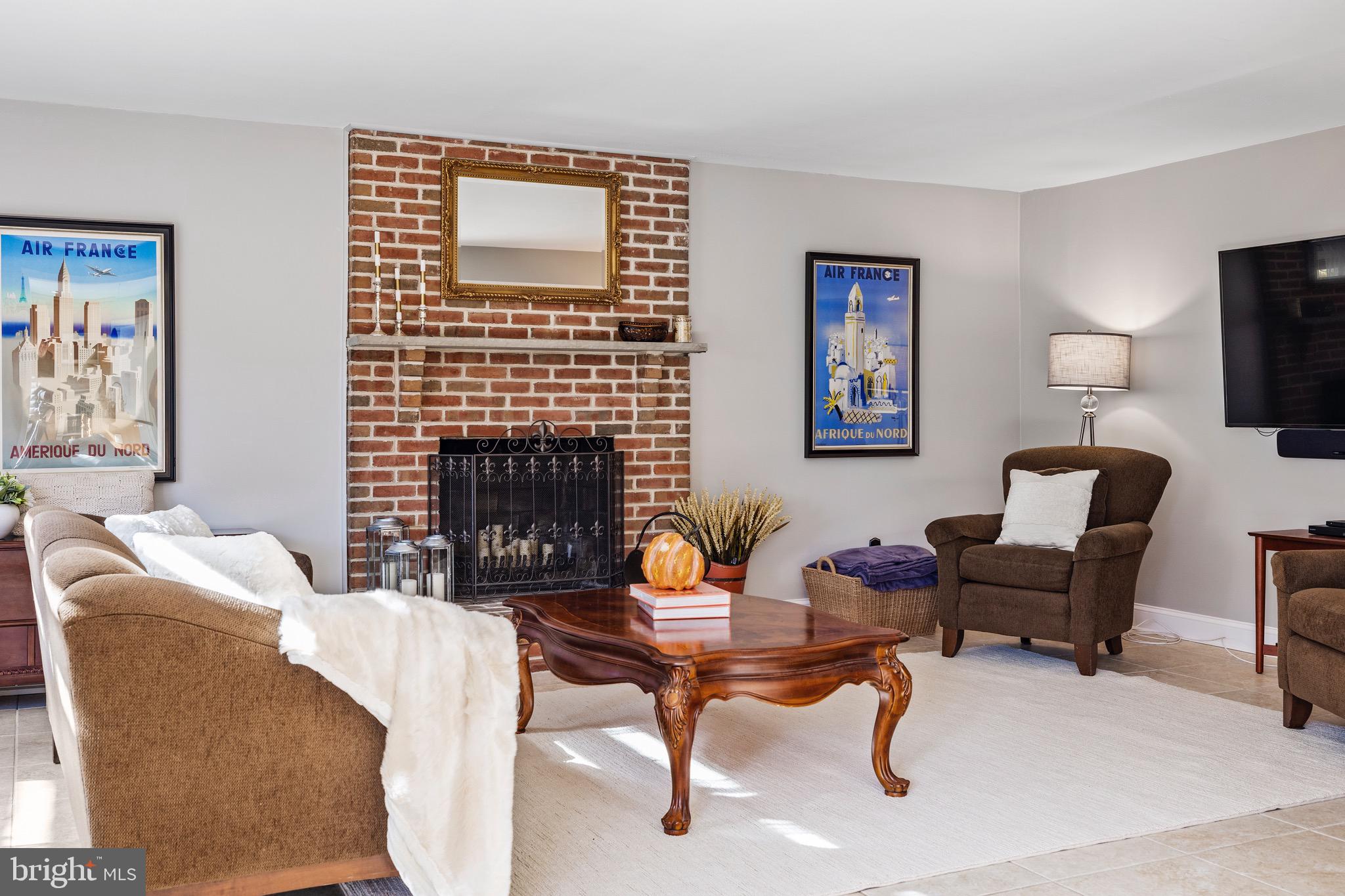 1035 Beaumont Road Berwyn, PA 19312 - Photo 8 of 41