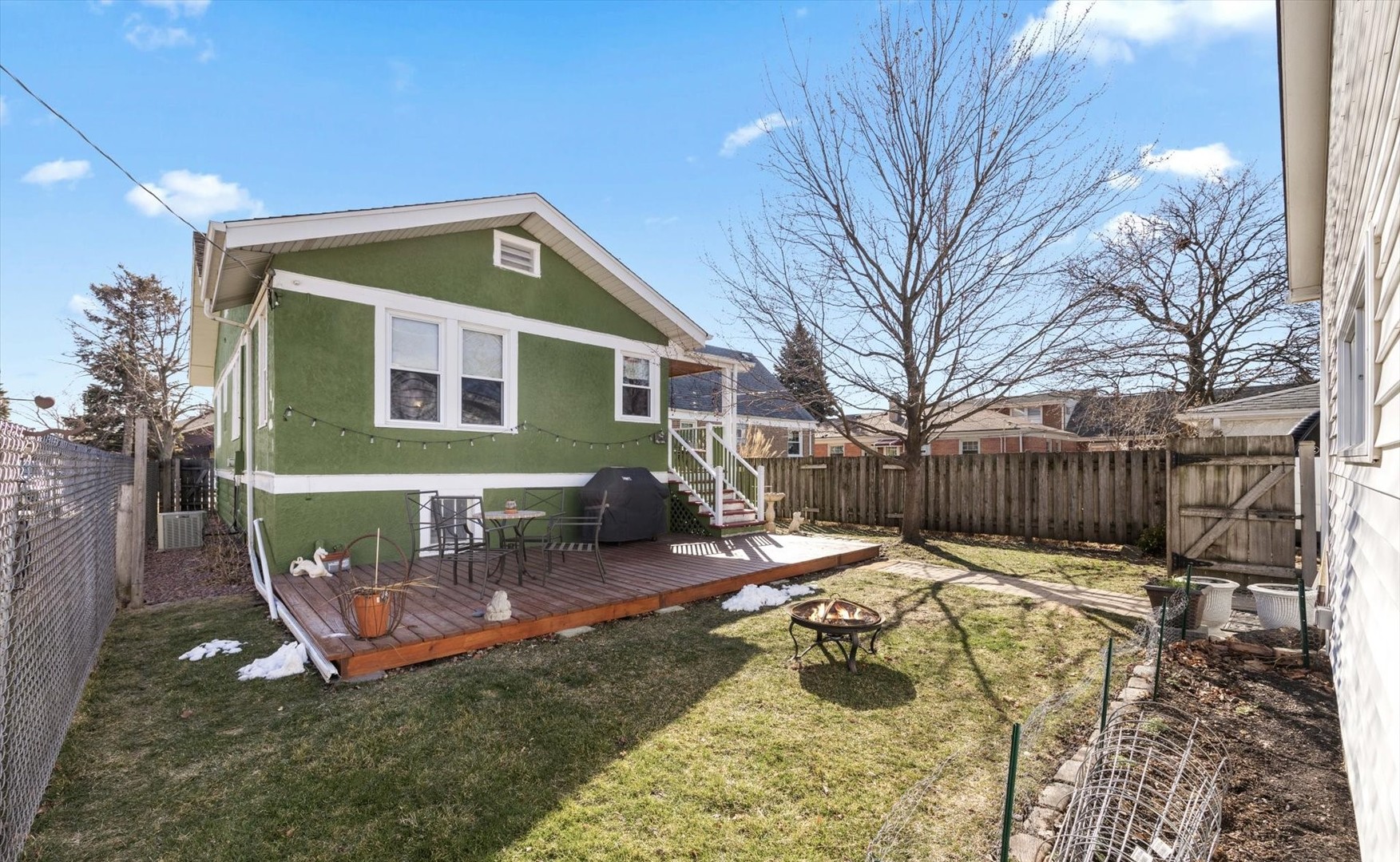 4534 Deyo Avenue Brookfield, IL 60513 - Photo 15 of 17 a view of a backyard with a tree