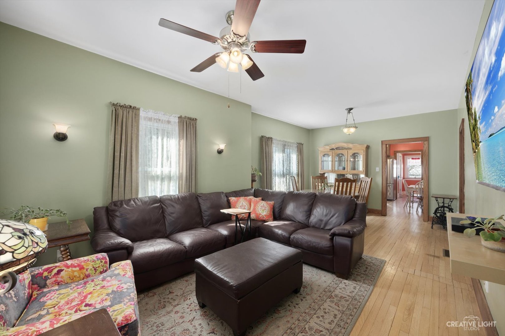 4534 Deyo Avenue Brookfield, IL 60513 - Photo 3 of 17 a living room with furniture and a window