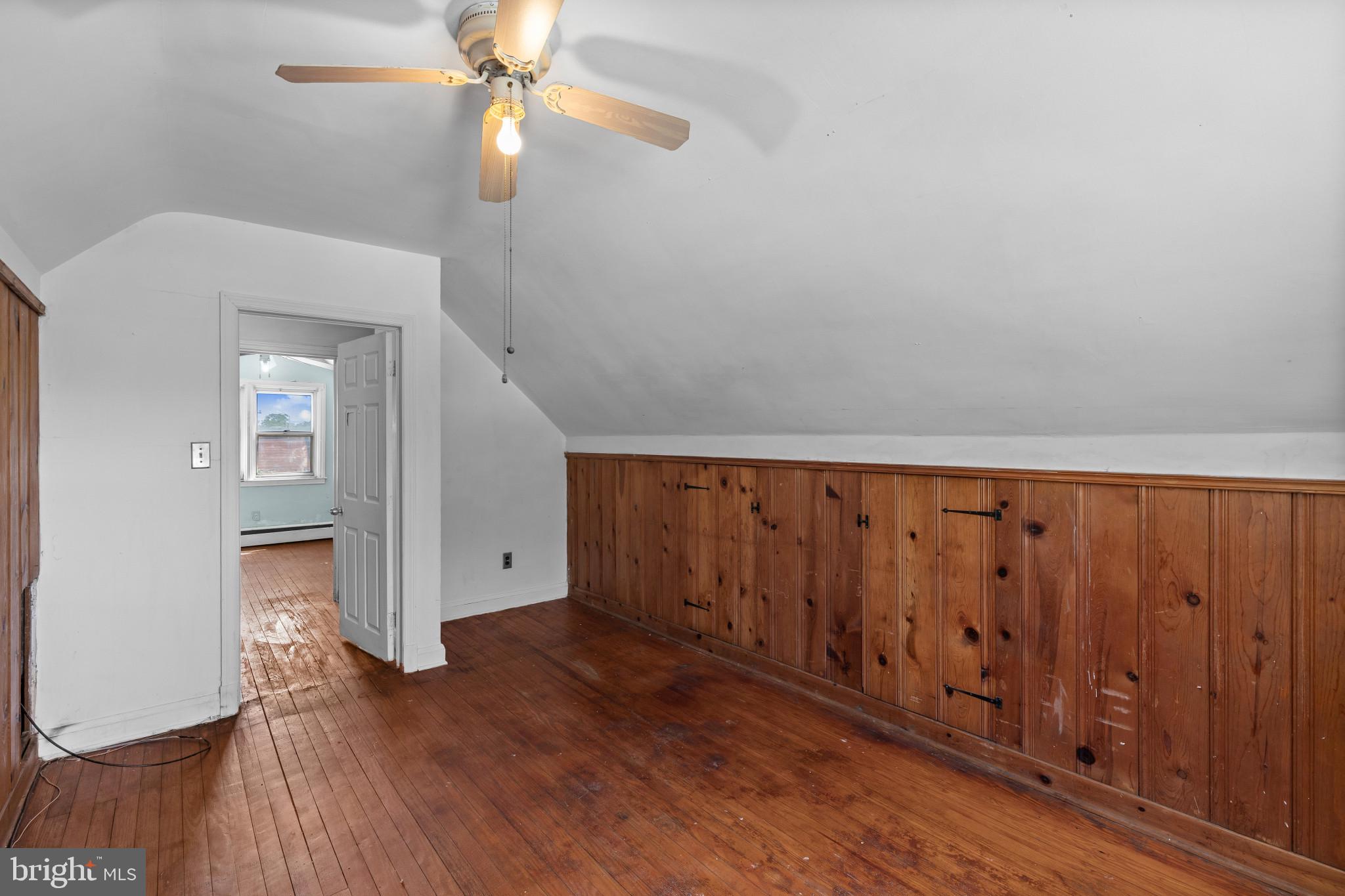 574 Edmondson Avenue Baltimore, MD 21228 - Photo 23 of 30 Bedroom four