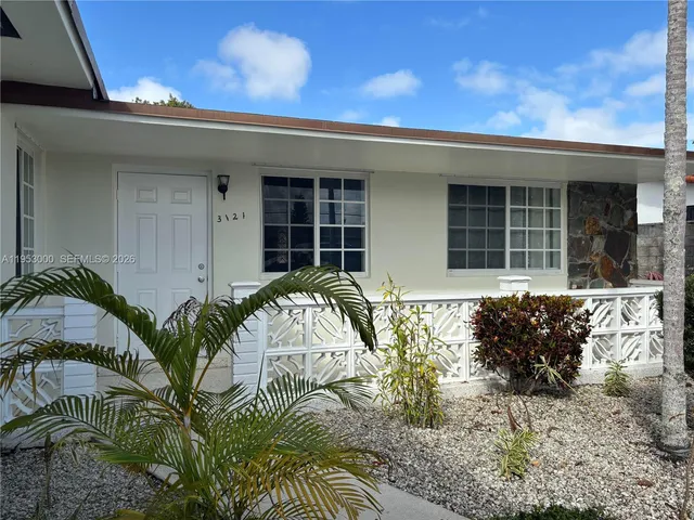 $3,500 | 3121 Southwest 2nd Street, Unit 1, Miami, FL 33135