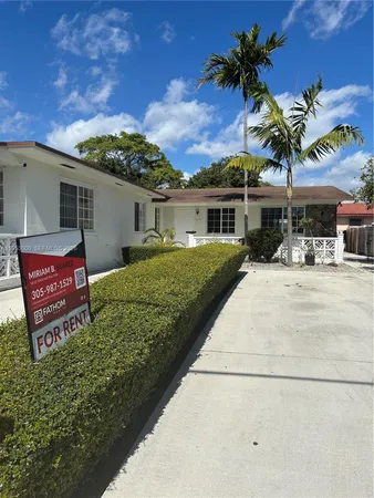 $3,250 | 3121 Southwest 2nd Street, Unit 1, Miami, FL 33135