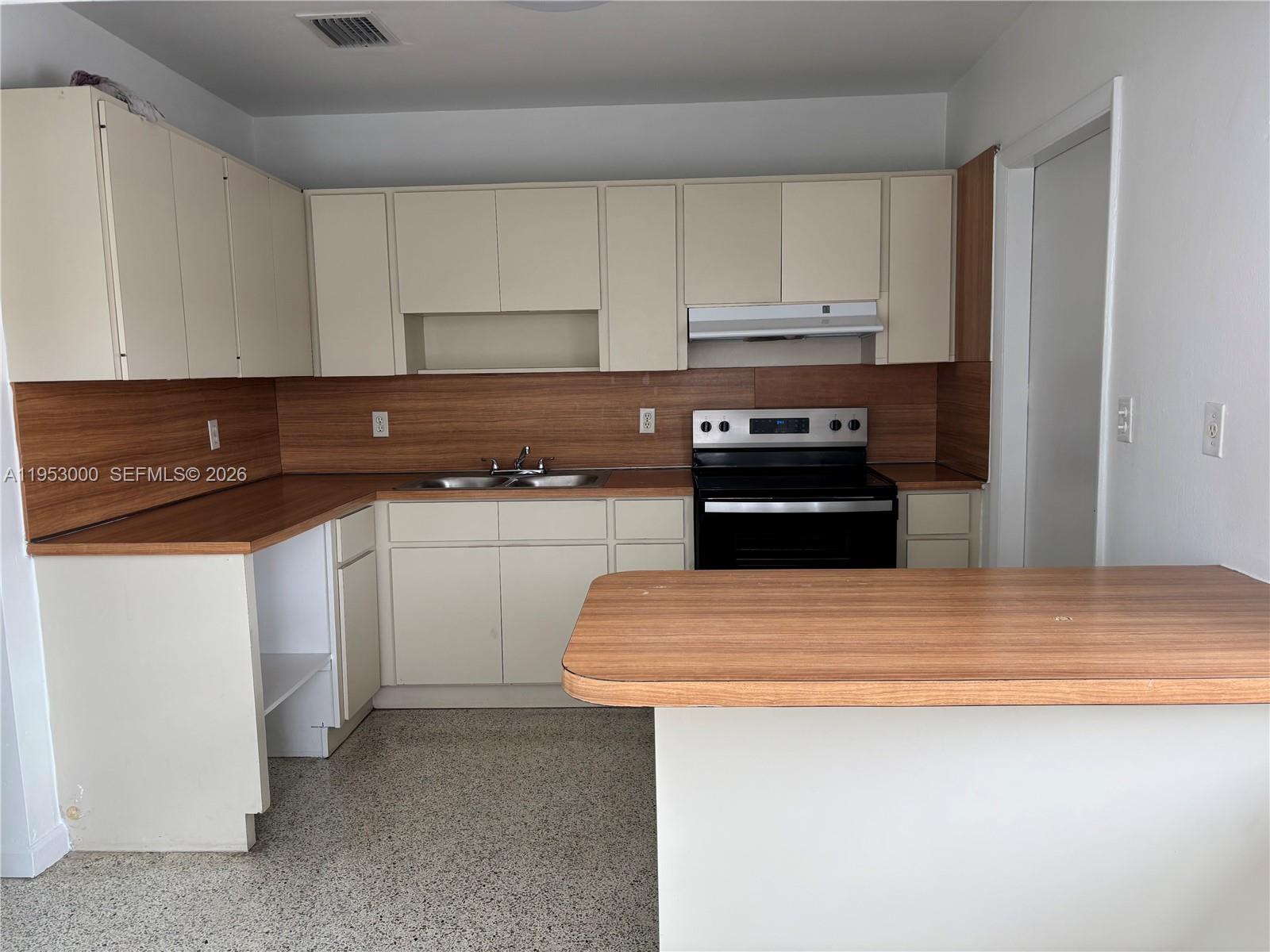 3121 Southwest 2nd Street, Unit 1 Miami, FL 33135 - Photo 8 of 11