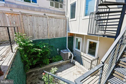 $875,000 | 2429 Ontario Road Northwest, Unit 2, Washington, DC 20009